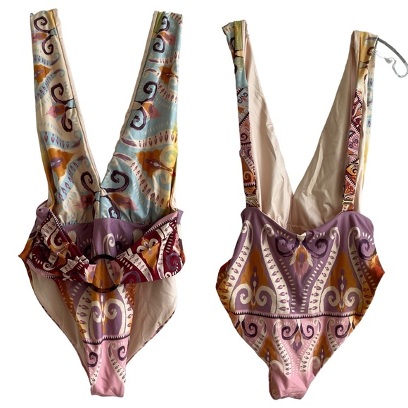 Agua Bendita Ina Leva One Piece Swimsuit size L New with tags.